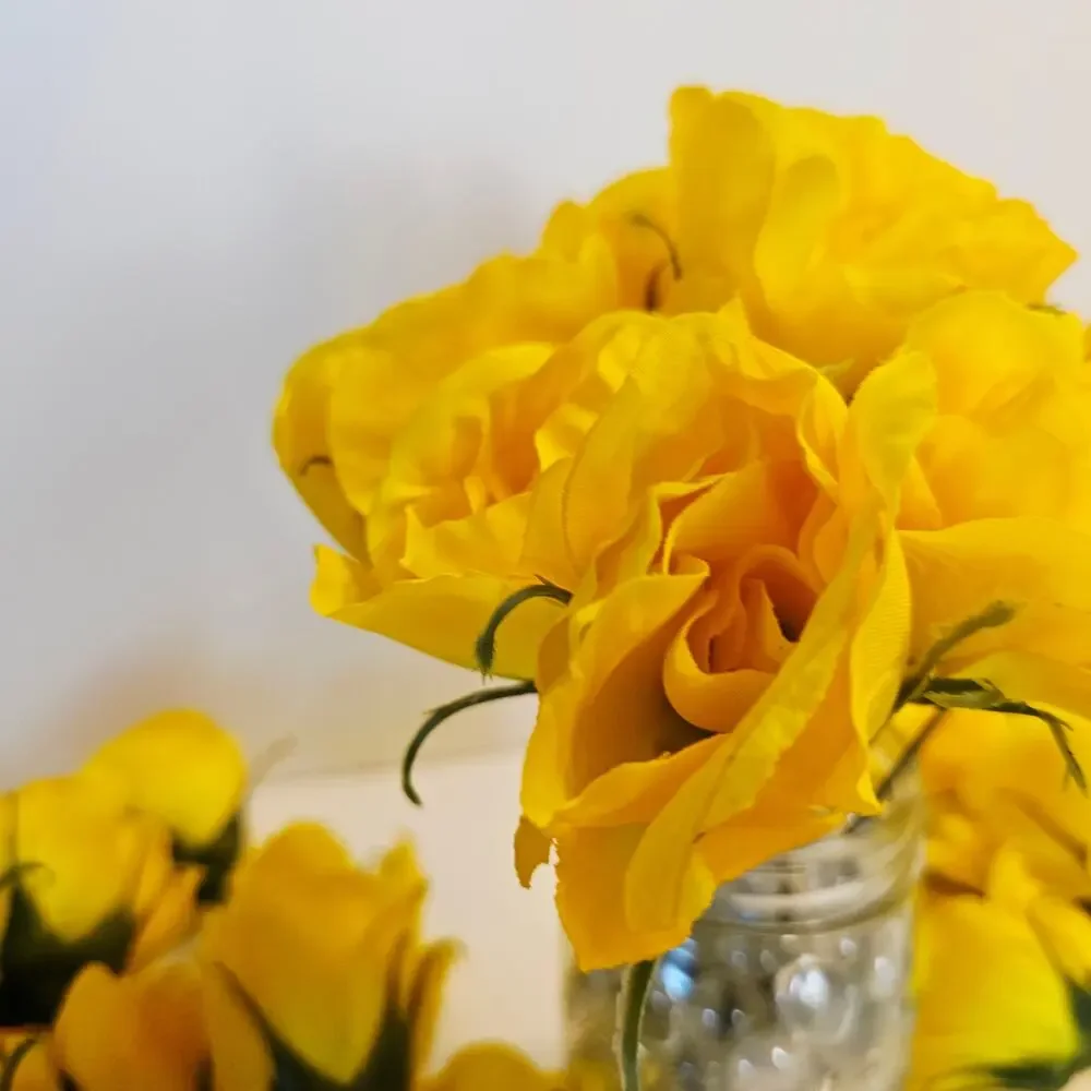 Yellow Artificial Silk Roses Wired Stems Wedding Craft width 4
